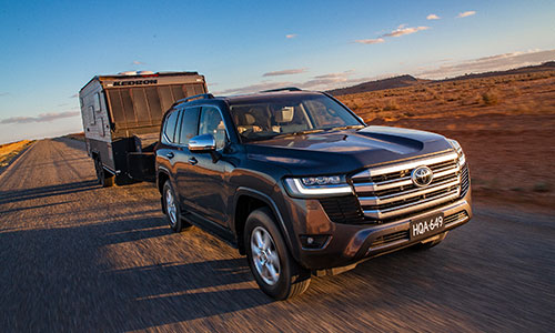 LandCruiser 300 Series  Towing caravan