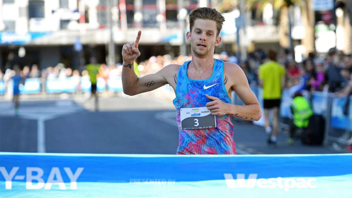 Olympian Brett Robinson recorded the fastest time at City-Bay Fun Run 2017