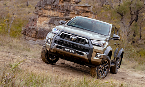 TOYOTA ACHIEVES STRONGEST CUSTOMER DELIVERIES IN 14 YEARS