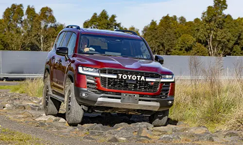 LandCruiser 300 Hybrid