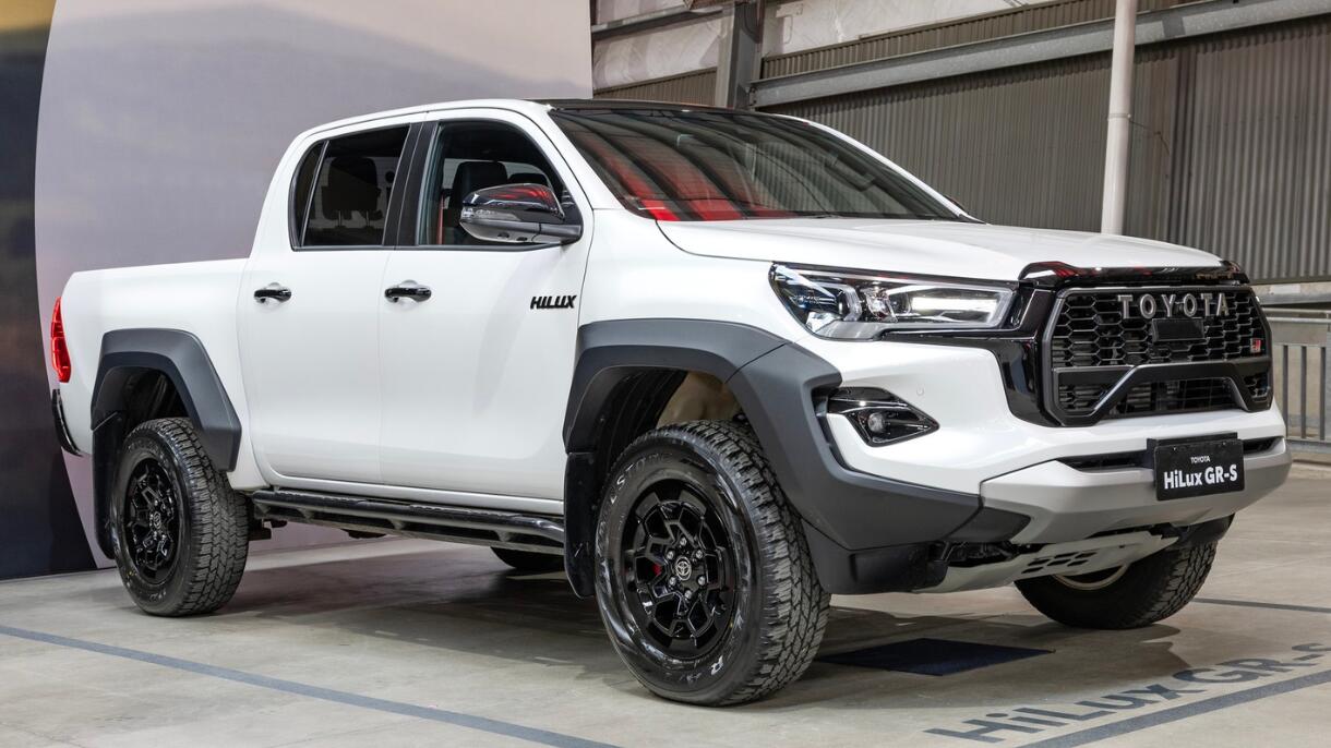 HiLux GR Sport