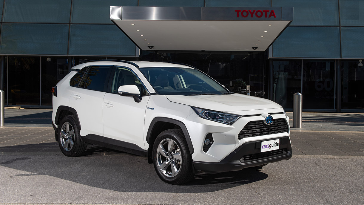 Toyota RAV4 wins 2019 Carguide Car of the Year Award | CMI Toyota