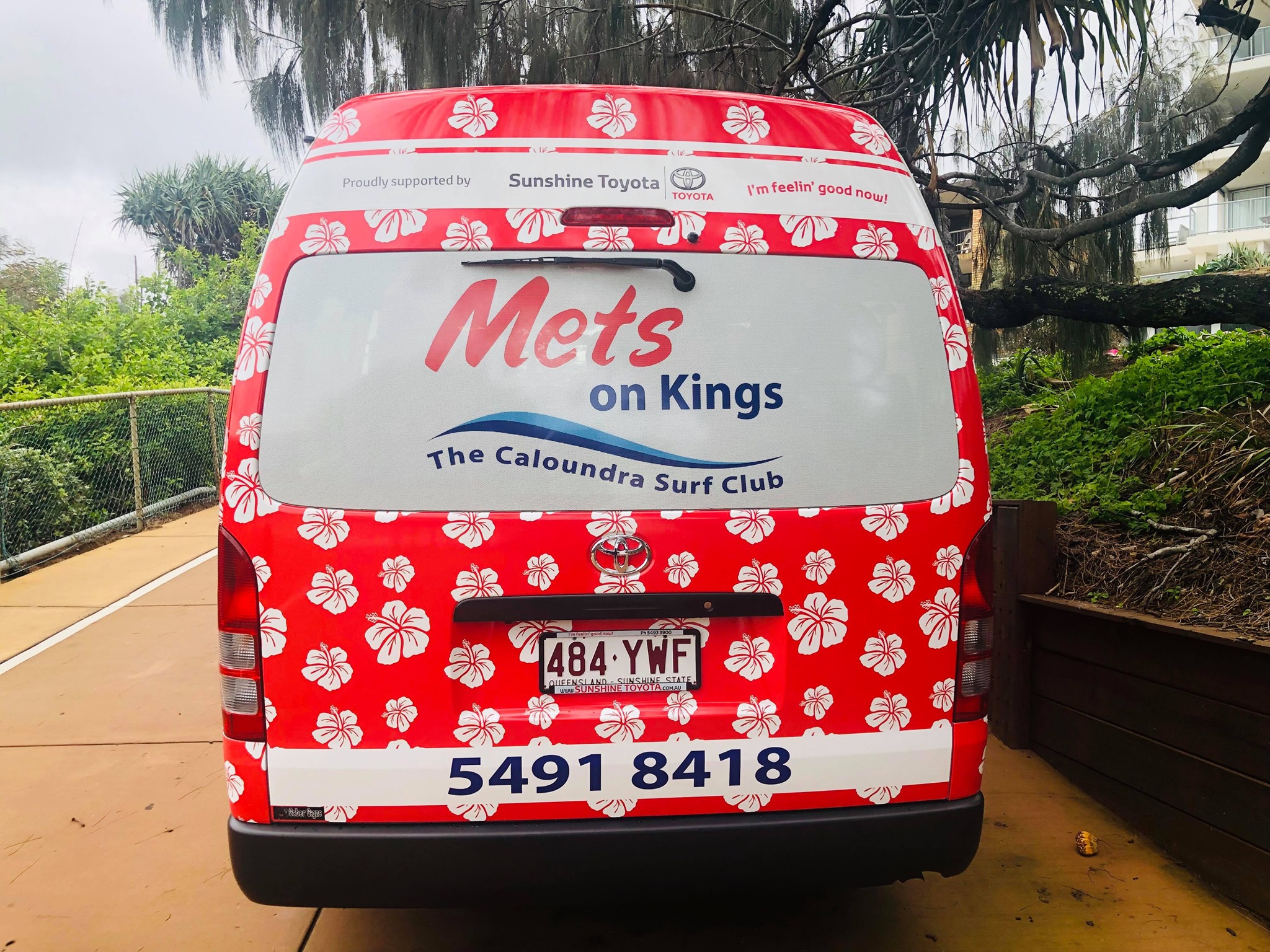 Sunshine Toyota sponsors Mets on Kings Courtesy Bus