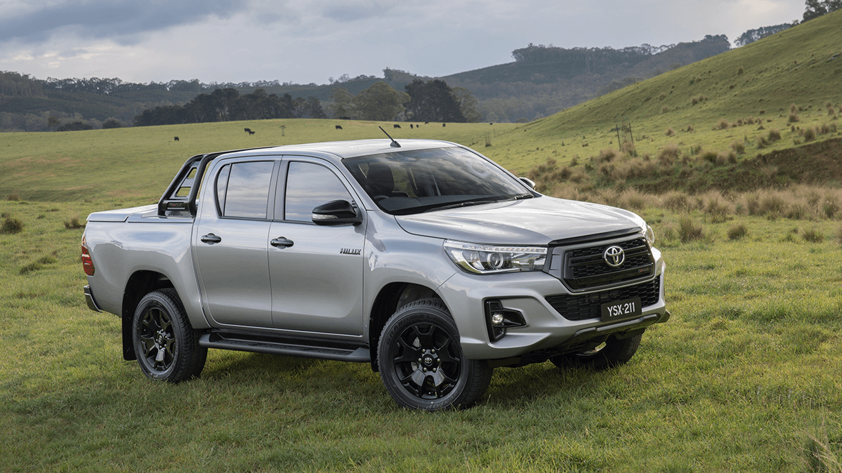 4 Essential 4x4 Accessories for your HiLux!