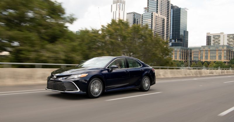 Black Camry - visit us on the lake at Sunshine Toyota