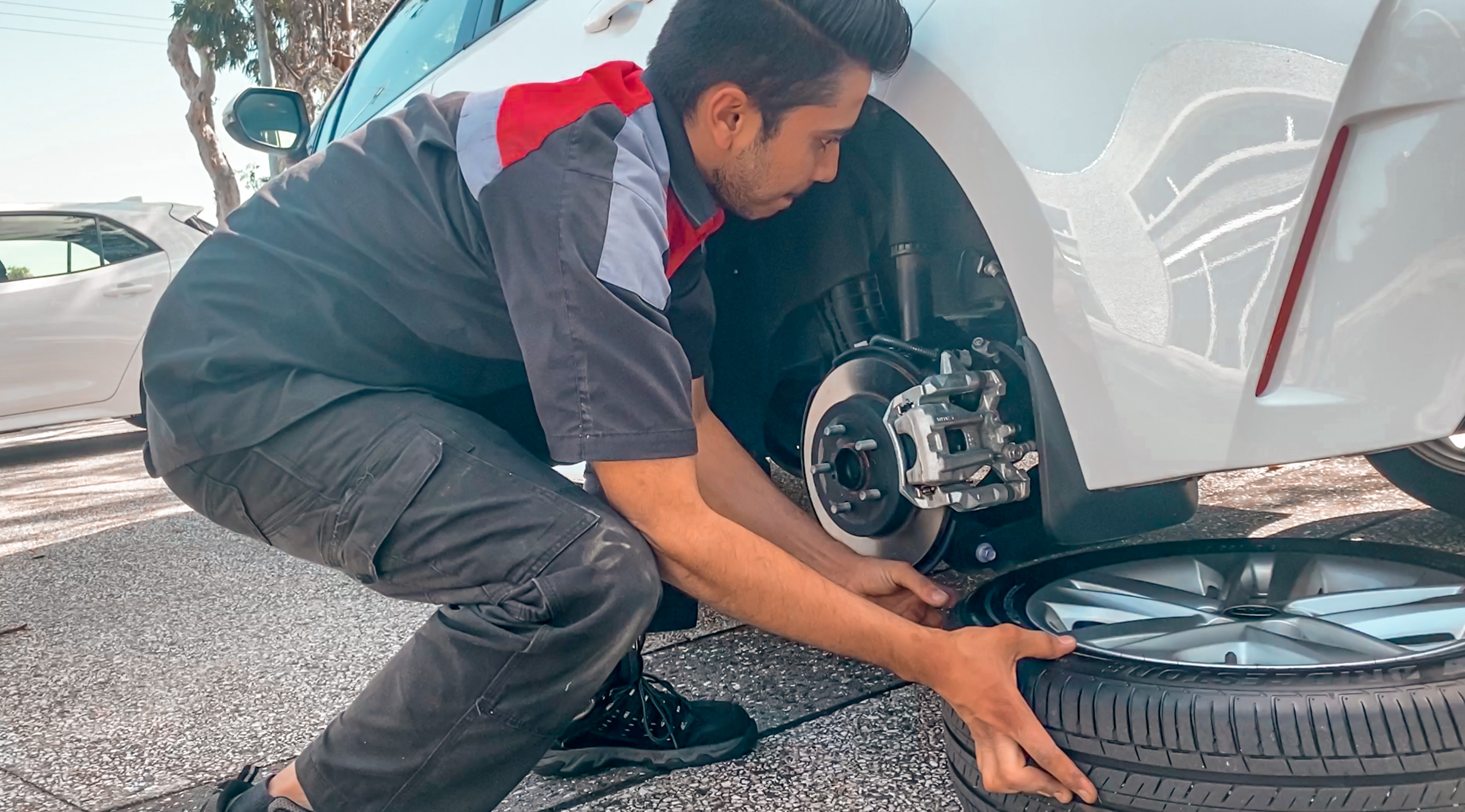 TECH TIPS Our stepbystep guide on how to change a car tyre...