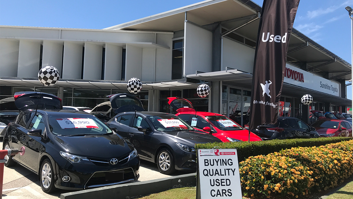 What parents should consider when choosing your teens first used car on